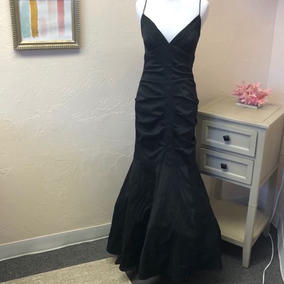 black trumpet gown